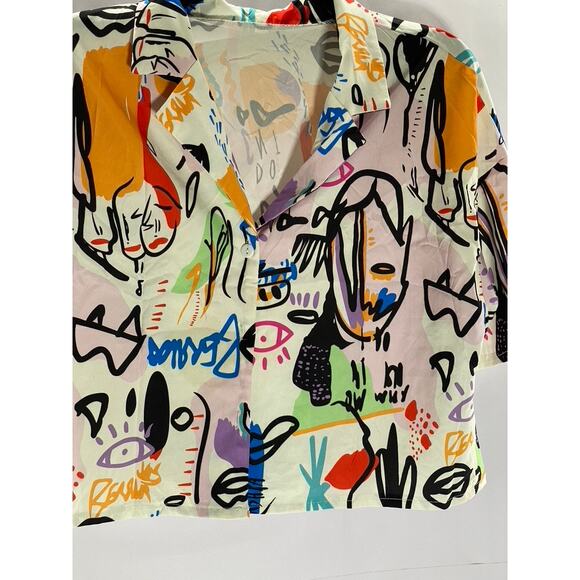 SHEIN Women's White/Multi Graffiti Graphic Button-Up Short Sleeve Crop Top SZ S - Picture 4 of 9